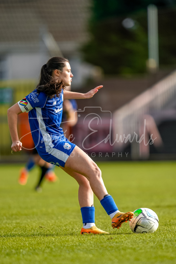 LlanelliLadies_CardiffCity_WelshCup_1510_0236