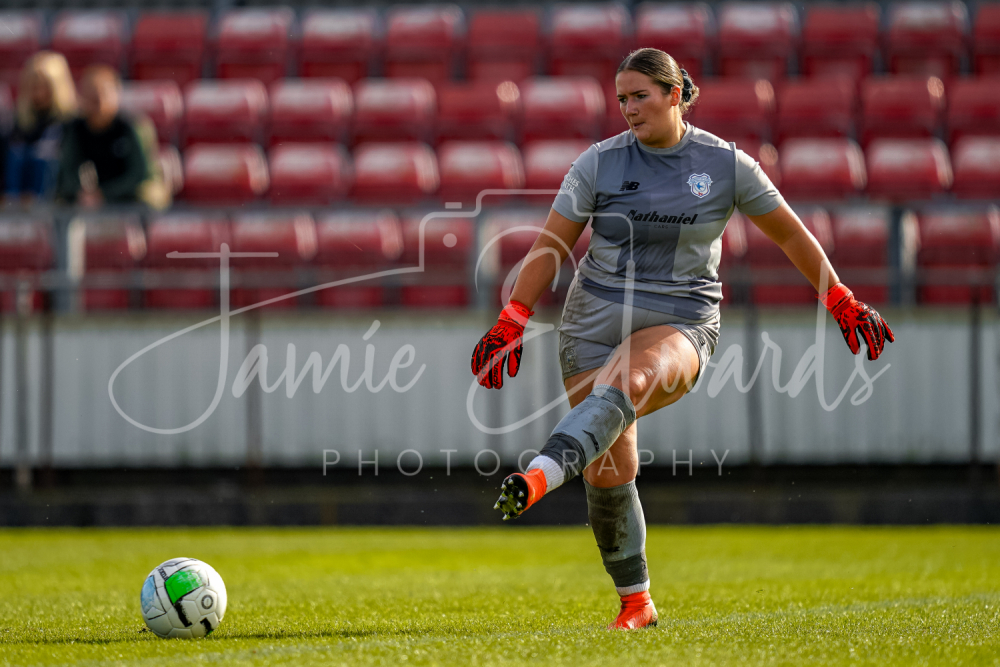 LlanelliLadies_CardiffCity_WelshCup_1510_0387