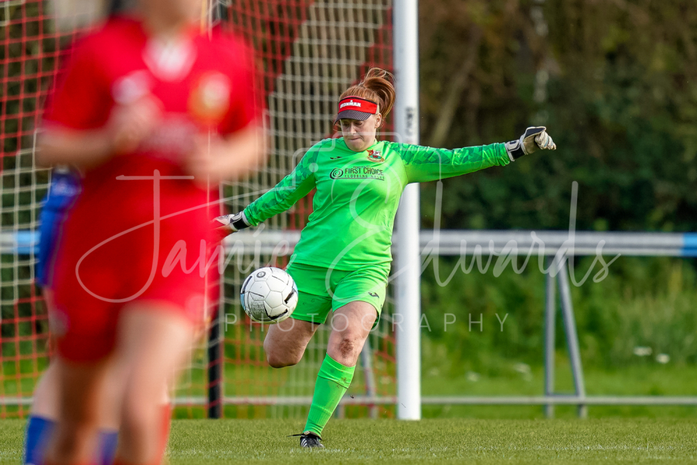 LlanelliLadies_CardiffCity_WelshCup_1510_0430