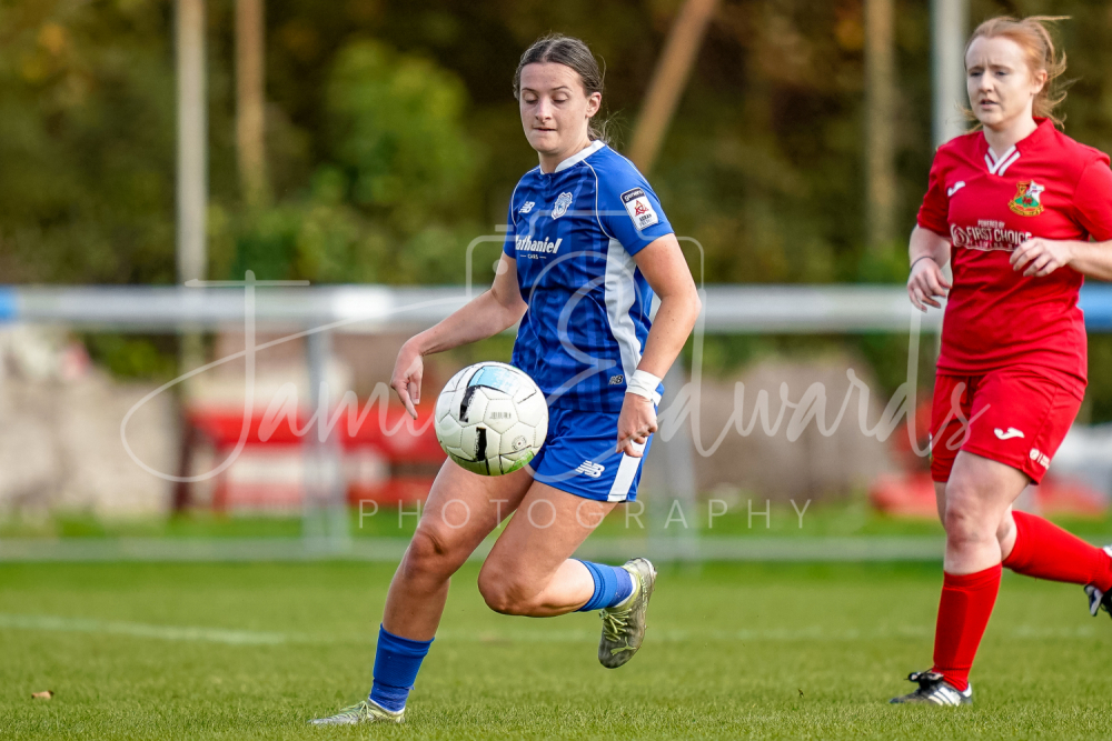 LlanelliLadies_CardiffCity_WelshCup_1510_0445