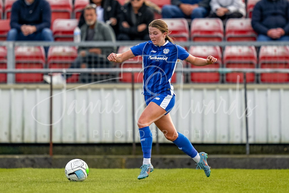 LlanelliLadies_CardiffCity_WelshCup_1510_1032