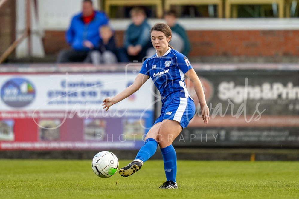 LlanelliLadies_CardiffCity_WelshCup_1510_1121
